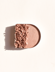 LIVING NATURE EYESHADOW SHELL DISCONTINUED